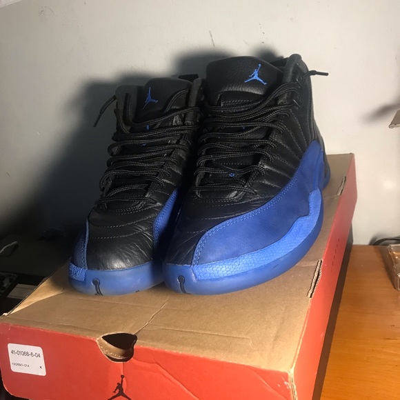 Air Jordan 12 Black Game Royal main image 6